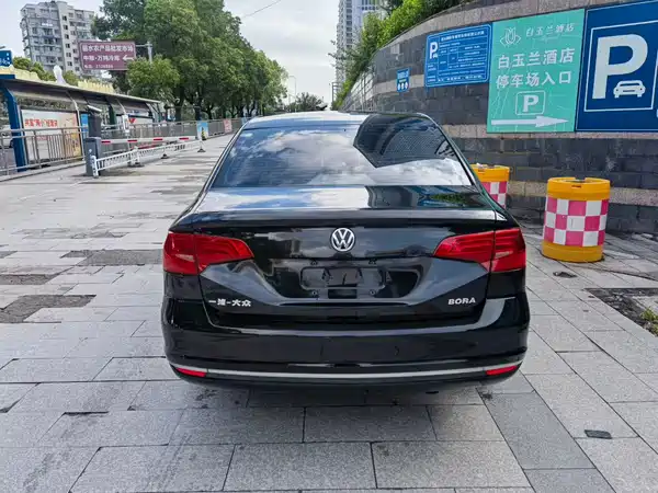 Volkswagen Bora 2016