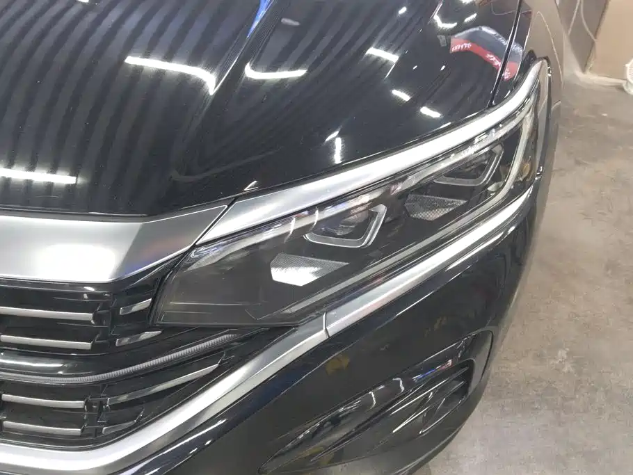 Volkswagen Passat 2021