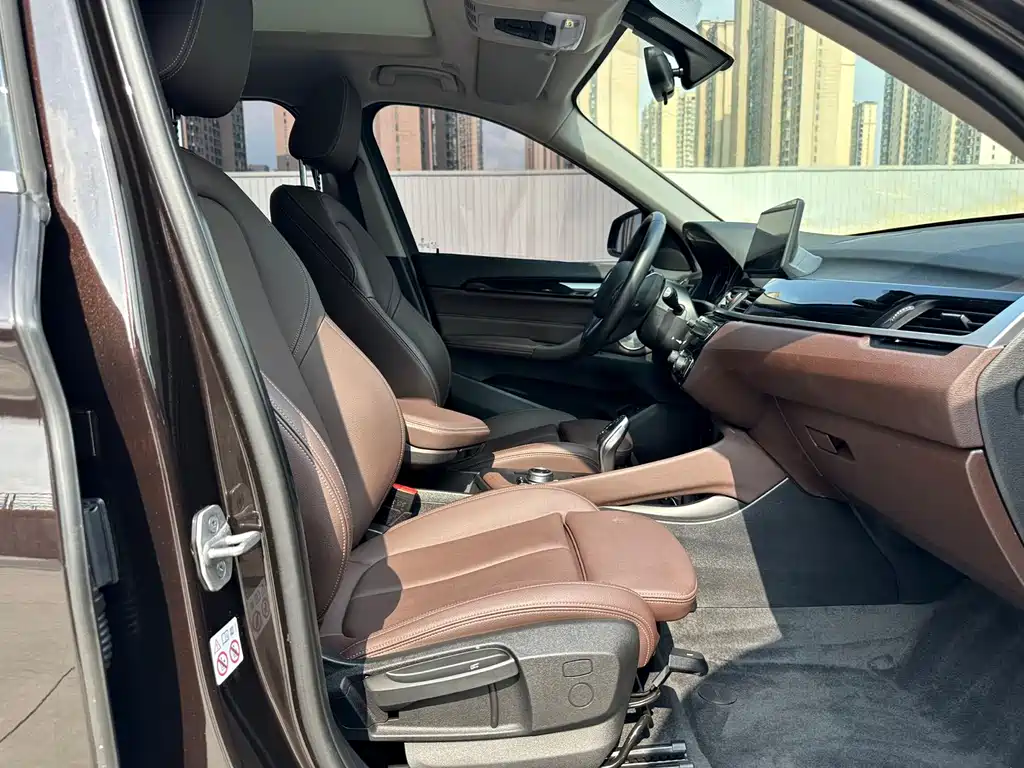 BMW X1 2022 — фото 18