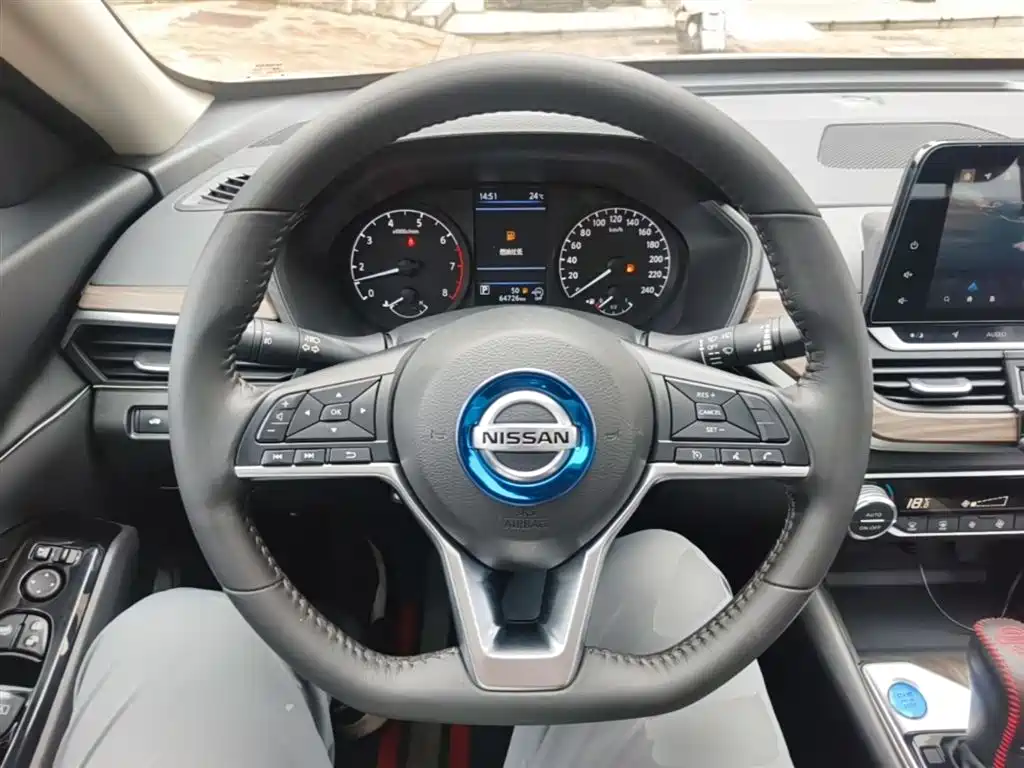 Nissan Teana 2021 — фото 11