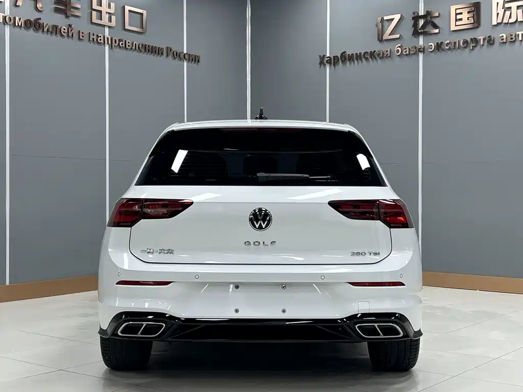 Volkswagen Golf 2023