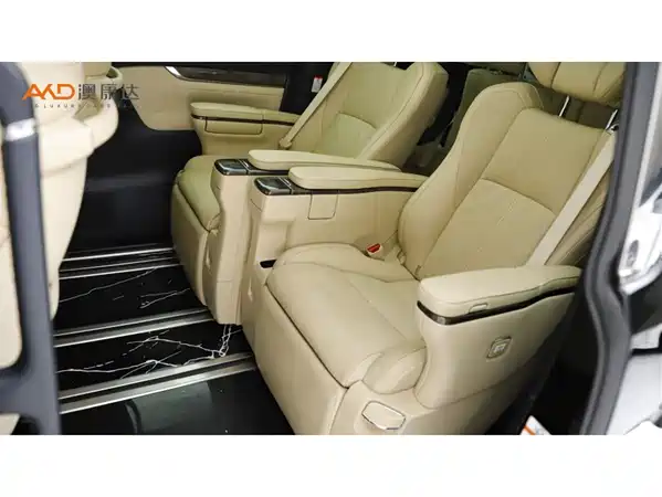 Toyota Alphard 2022