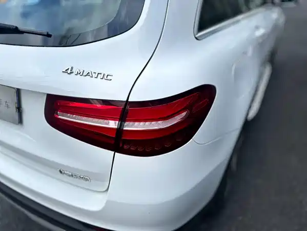 Mercedes-Benz GLC 2016