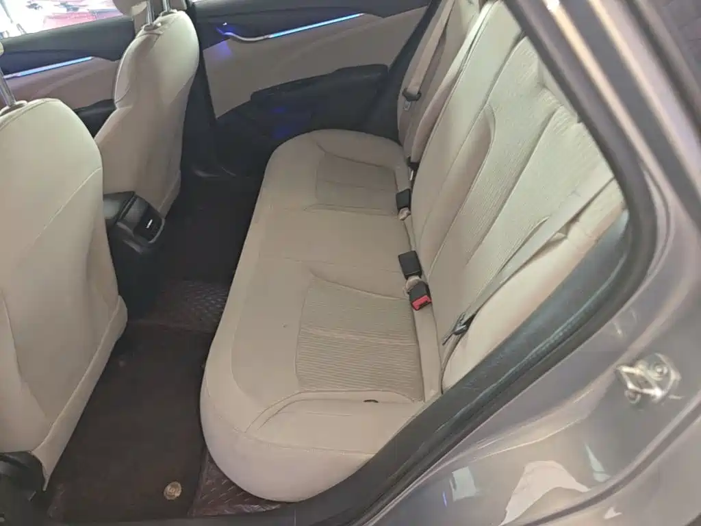 Buick Excelle 2018 — фото 17