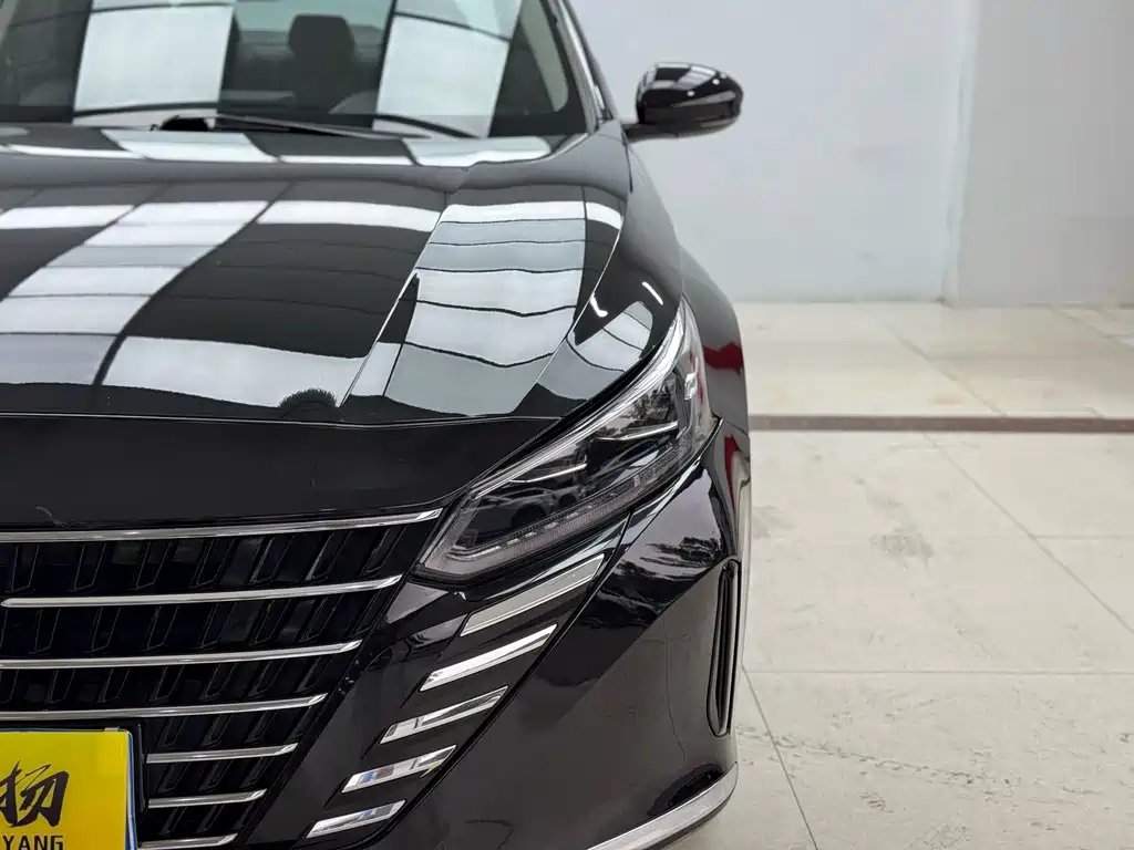 Nissan Teana 2023