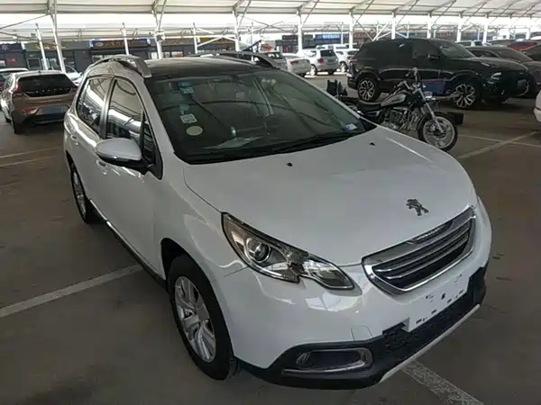 Peugeot 2008 2014