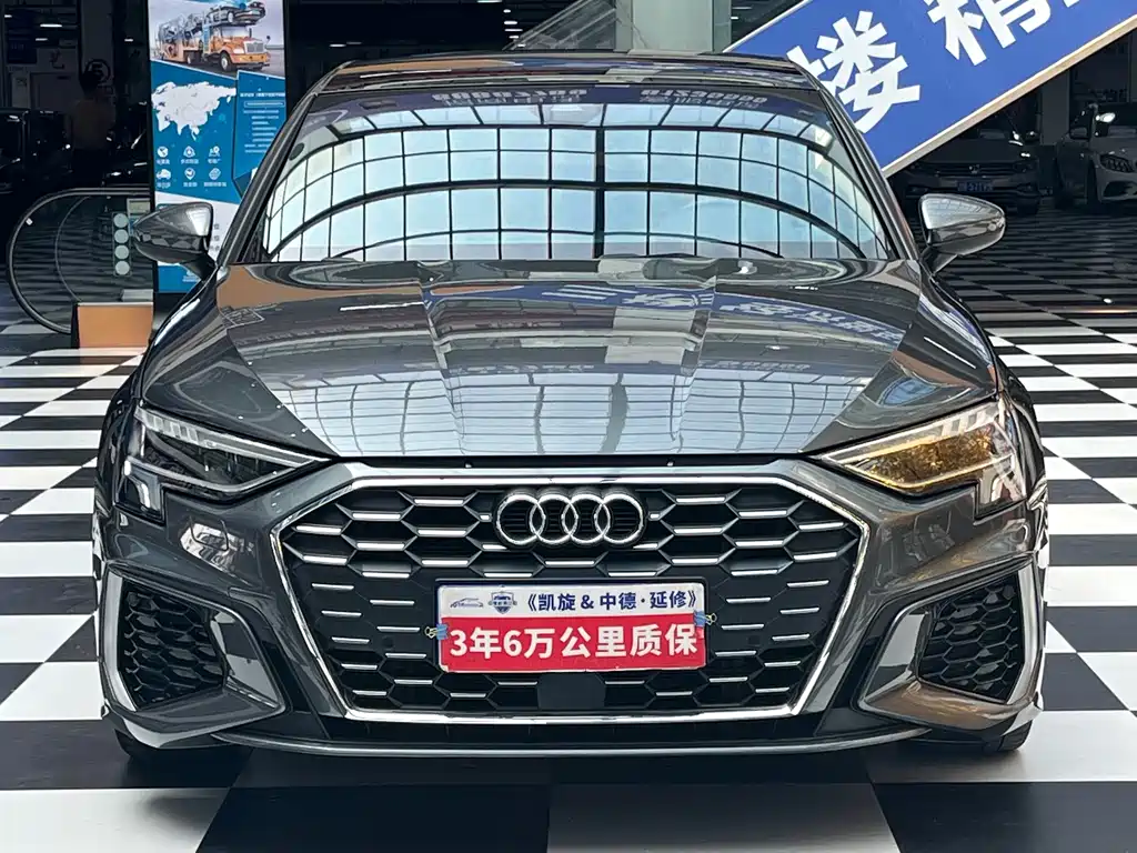 Audi A3 2023 — фото 2