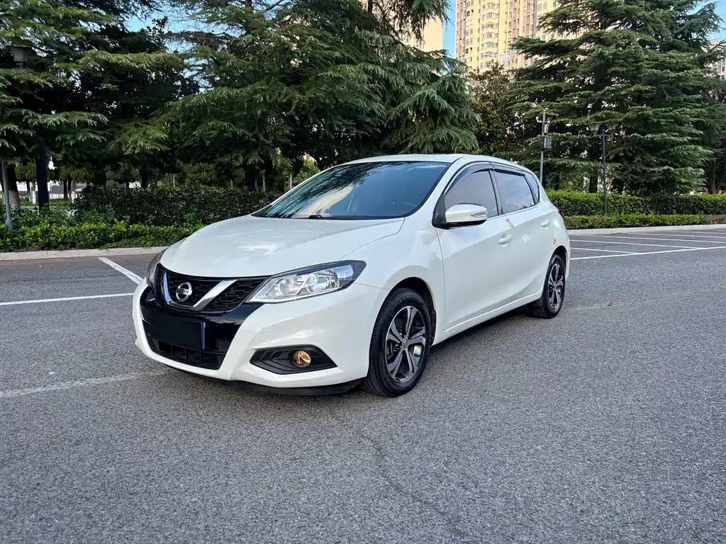 Nissan Tiida 2019 — фото 1
