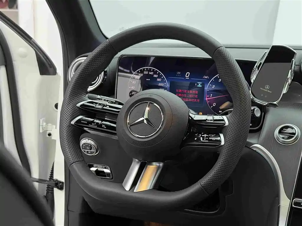 Mercedes-Benz GLC 2025 — фото 13