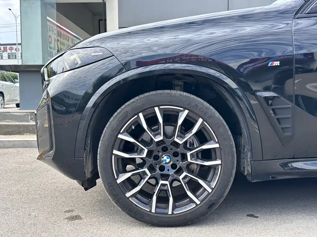 BMW X5 2024