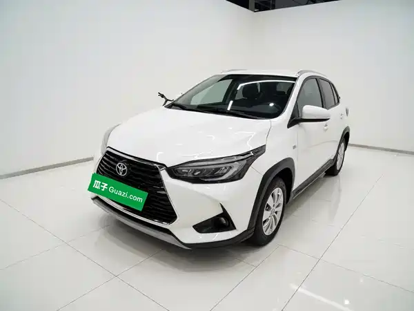 Toyota Yaris L 2022