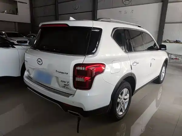 GAC Trumpchi GS7 2017