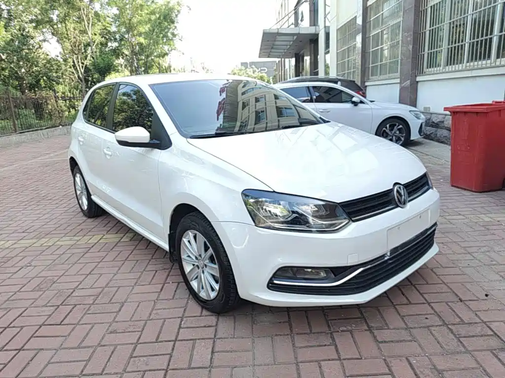Volkswagen Polo 2016