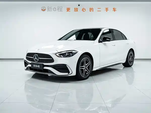 Mercedes-Benz C-Class 2025