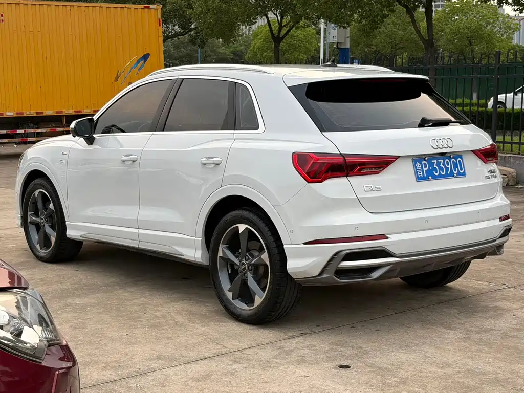 Audi Q3 2022