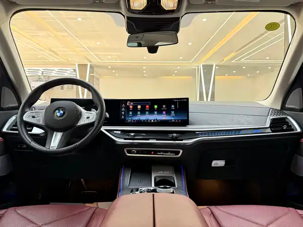 BMW X5 2025