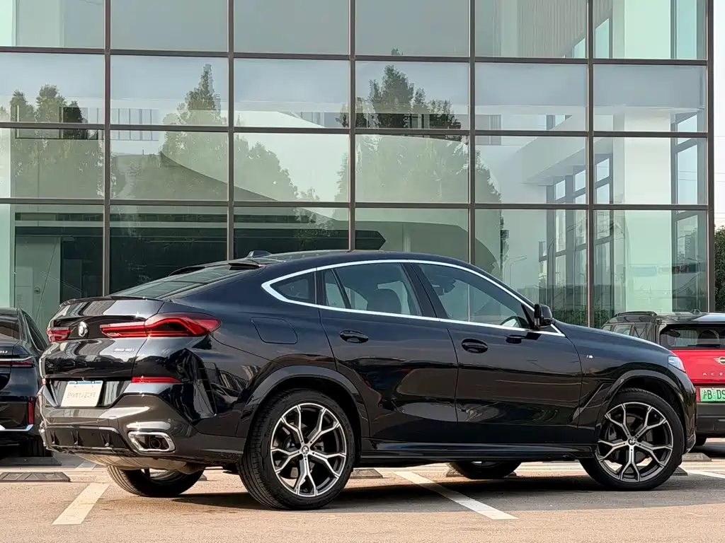 BMW X6 2025 — фото 3
