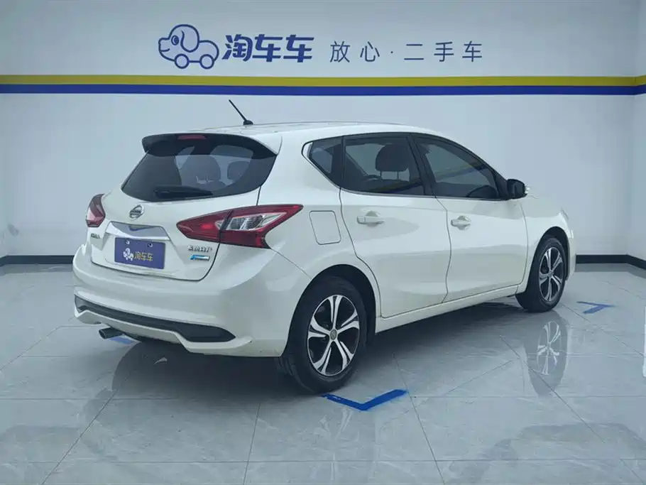 Nissan Tiida 2019