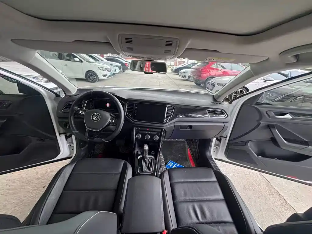 Volkswagen T-Roc 2022
