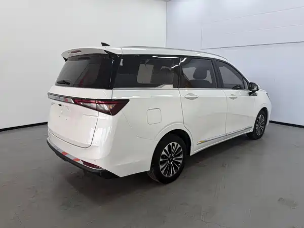 Wuling Jiachen 2022
