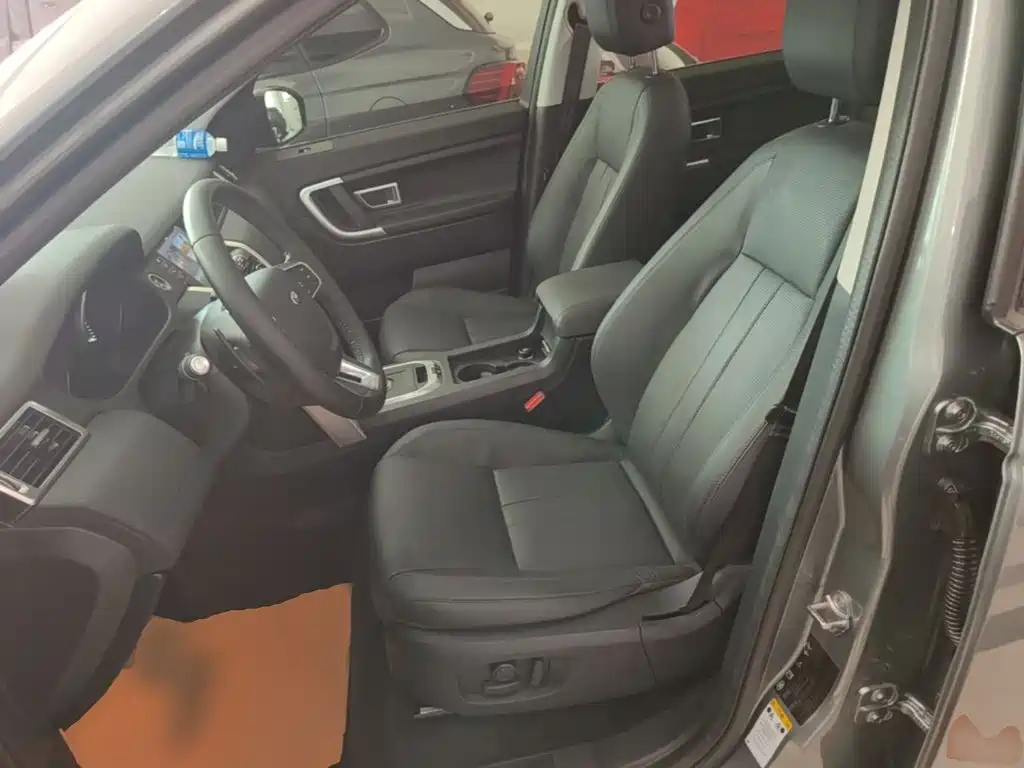 Land Rover Discovery Sport 2016 — фото 15