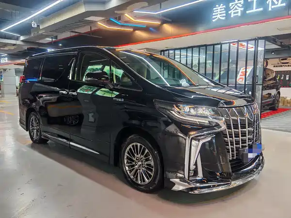 Toyota Alphard 2021