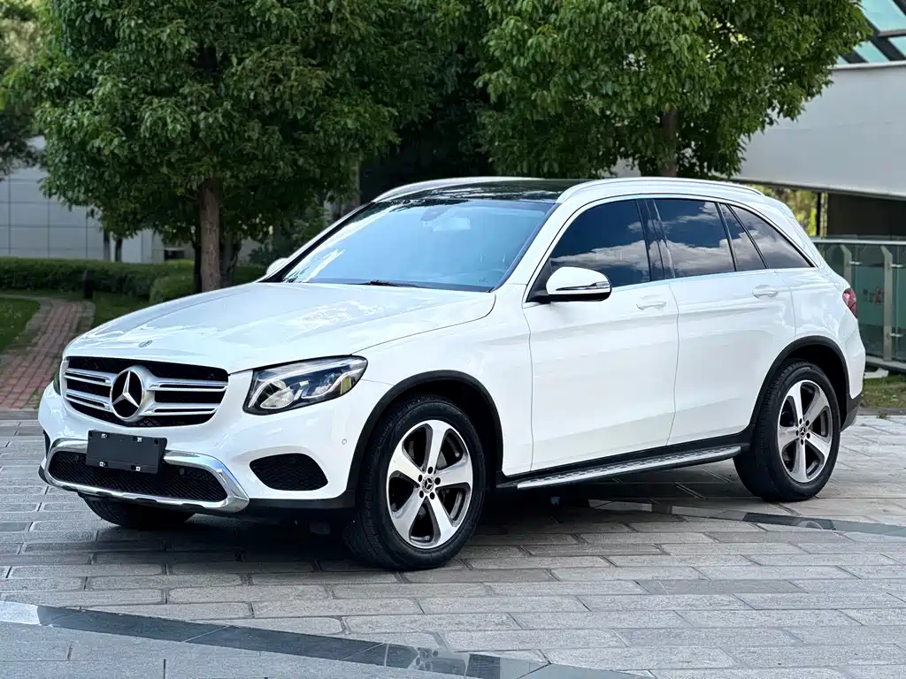 Mercedes-Benz GLC 2019 — фото 1