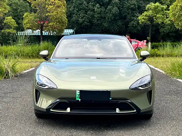 Xiaomi SU7 2024