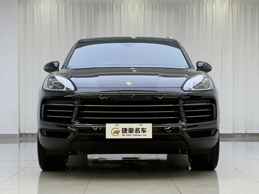 Porsche Cayenne 2021 — фото 2