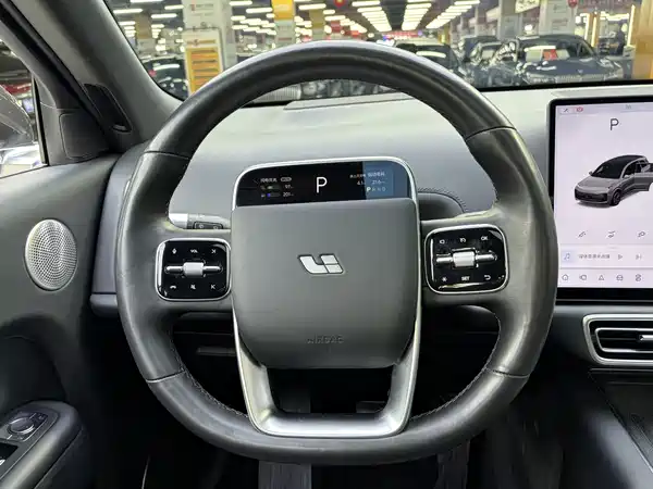 Li Auto L8 2024