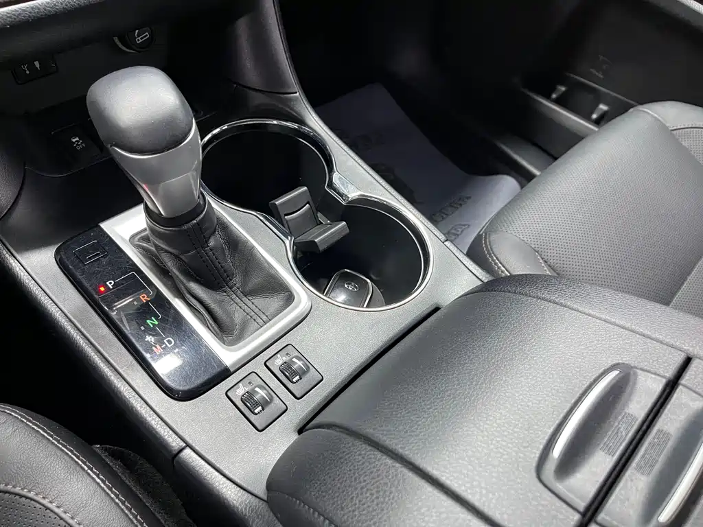 Toyota Highlander 2017 — фото 18