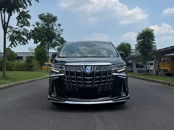 Toyota Alphard 2019