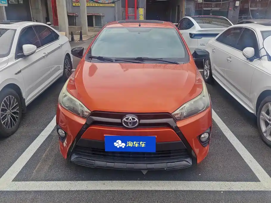 Toyota Yaris L 2015