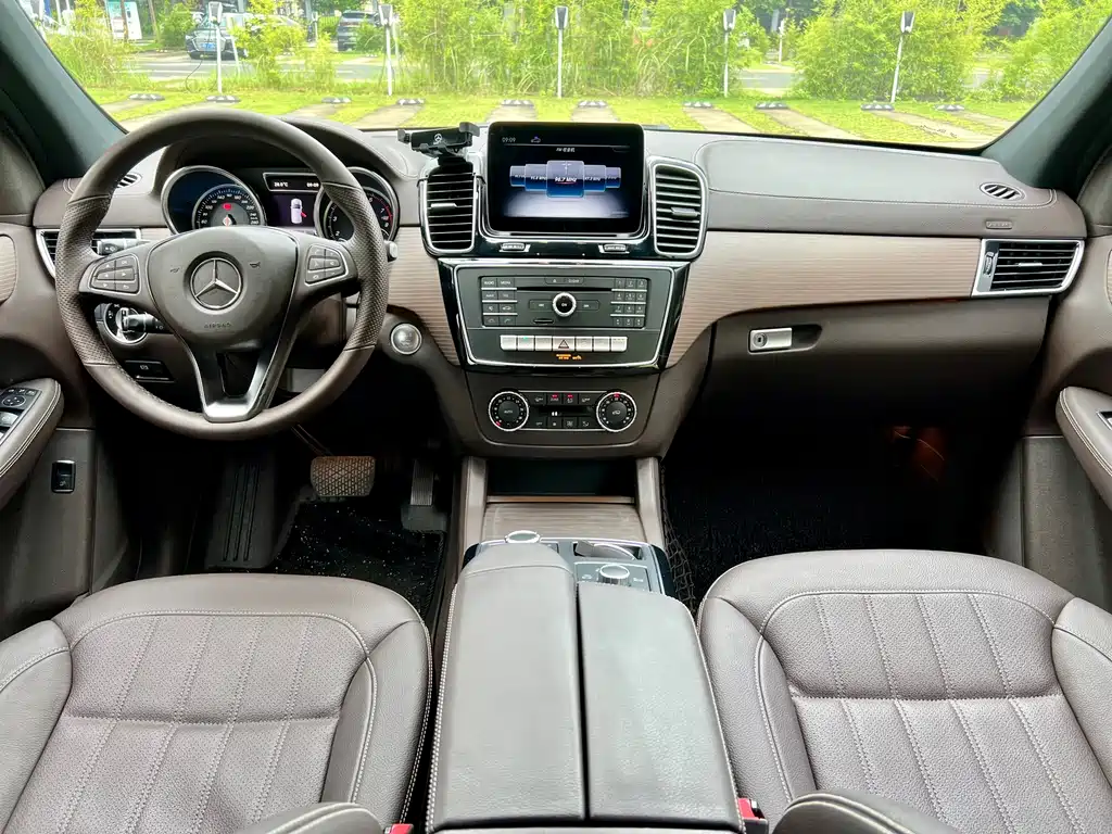 Mercedes-Benz GLE 2018