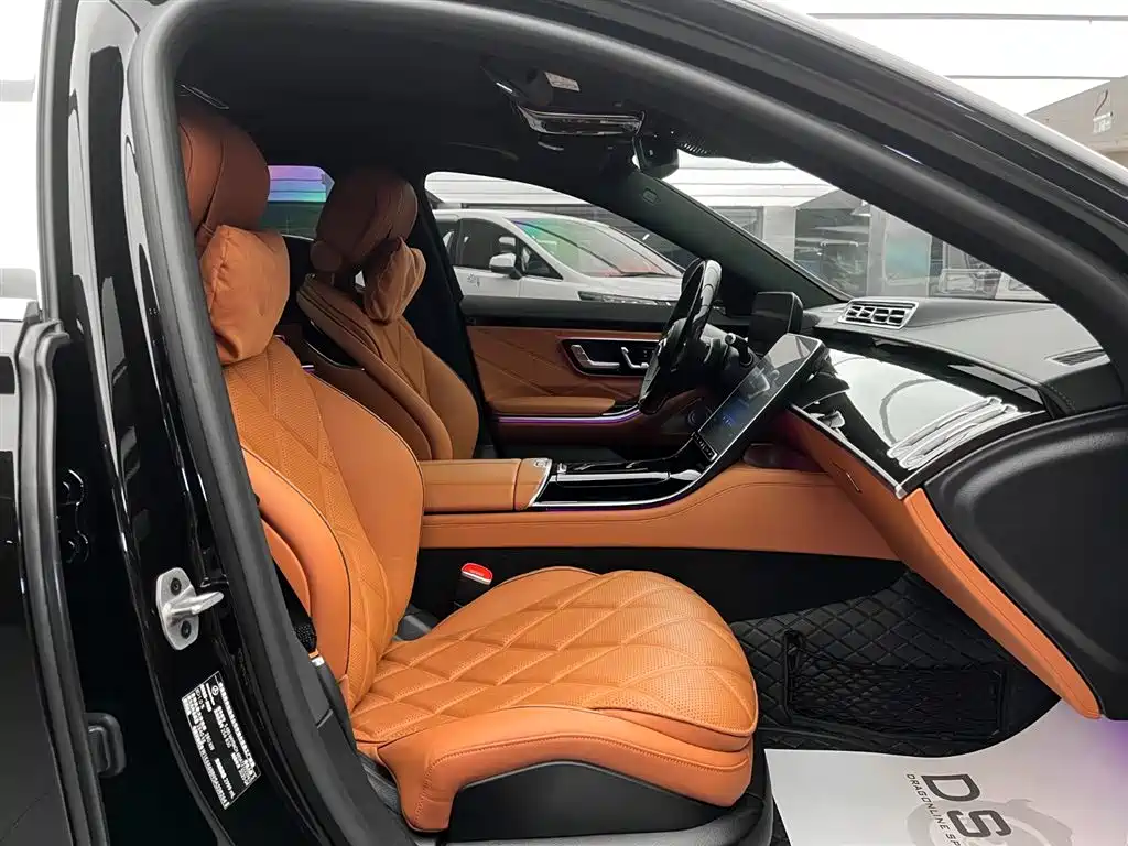 Mercedes-Benz S-Class 2025 — фото 16