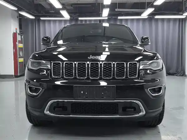 Jeep Grand Cherokee 2017