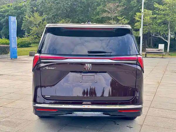 Buick GL8 New Energy 2024