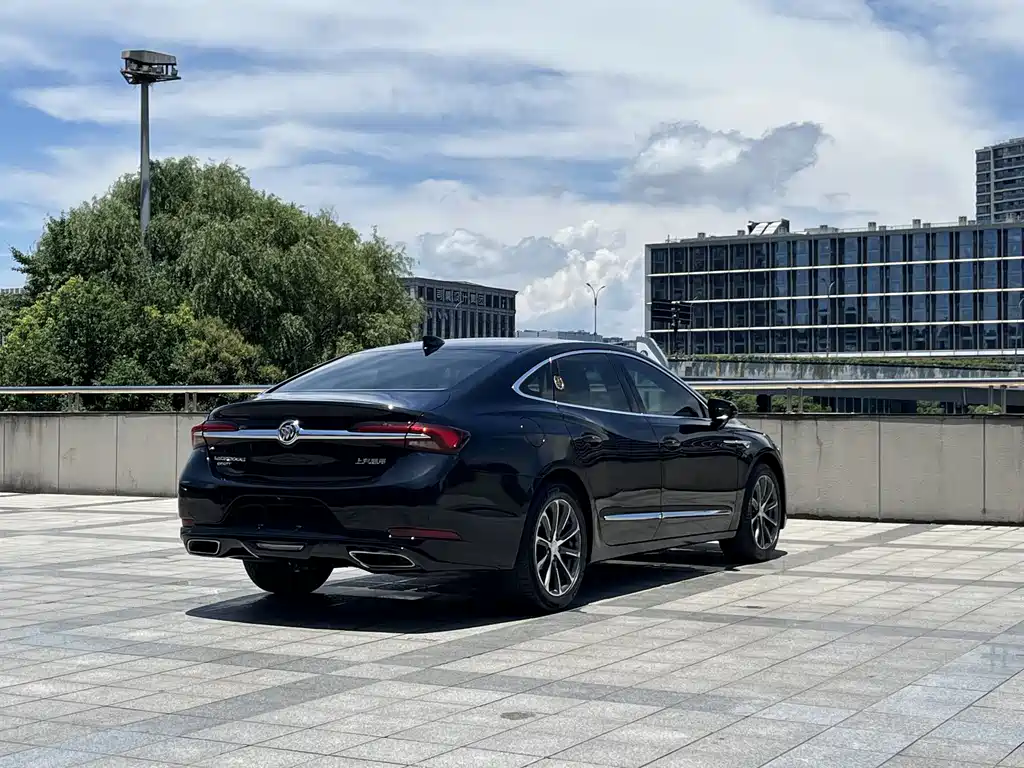 Buick LaCrosse 2020 — фото 15