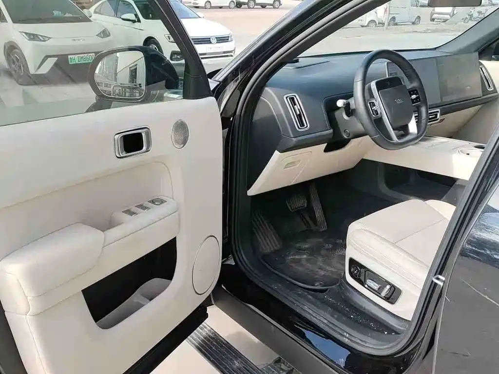 Li Auto Li L7 2024