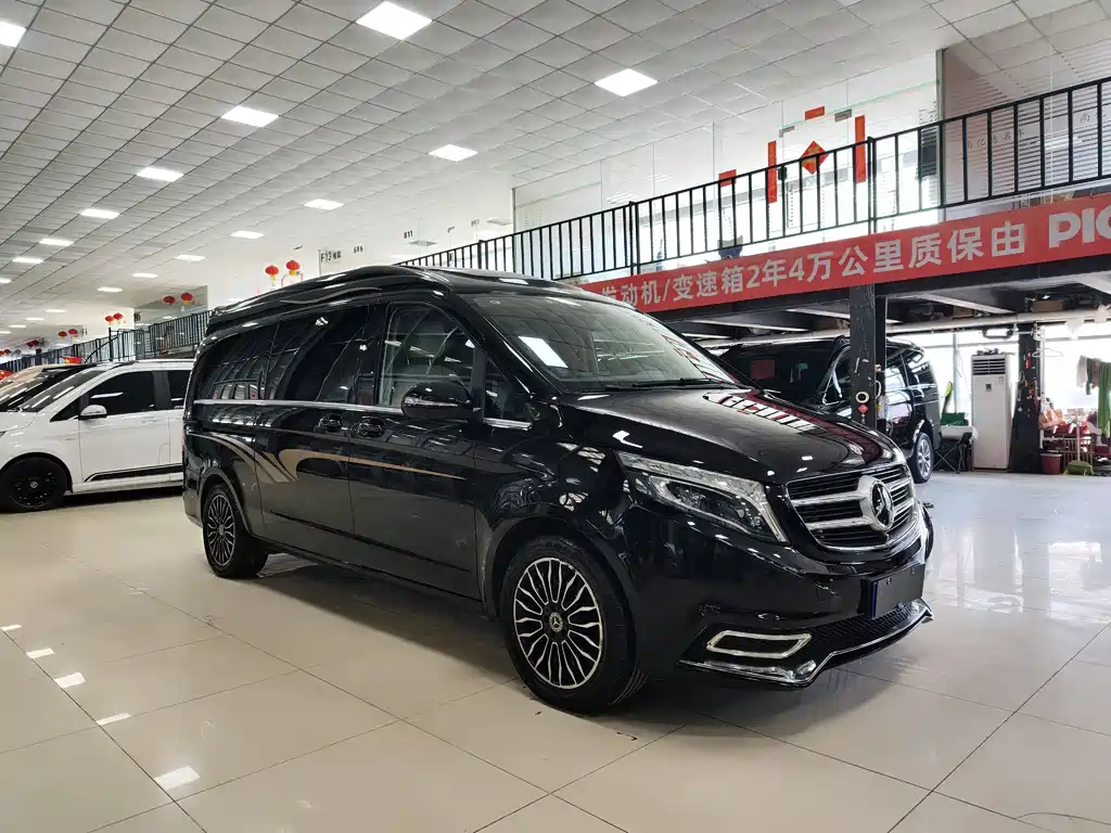 Mercedes-Benz V-Class 2020 — фото 3