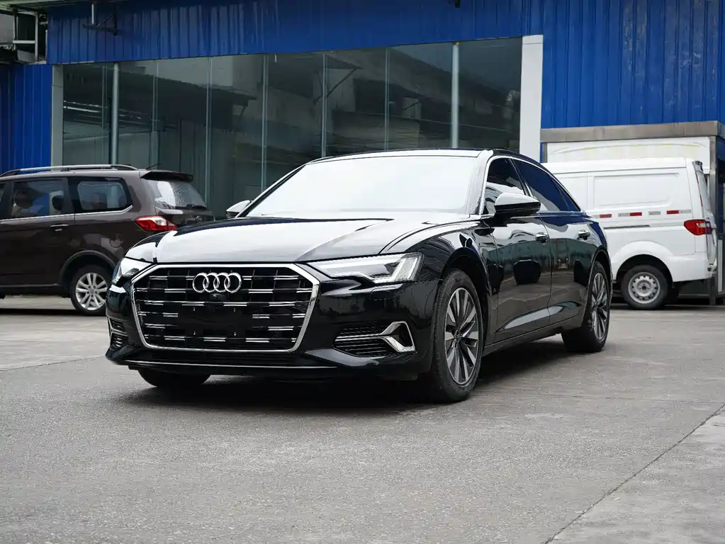 Audi A6L 2023