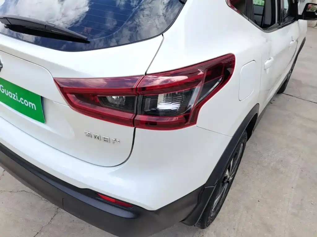 Nissan Qashqai 2023 — фото 8
