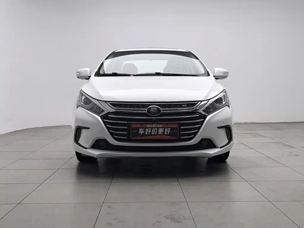 BYD Qin NEV 2017 — фото 3