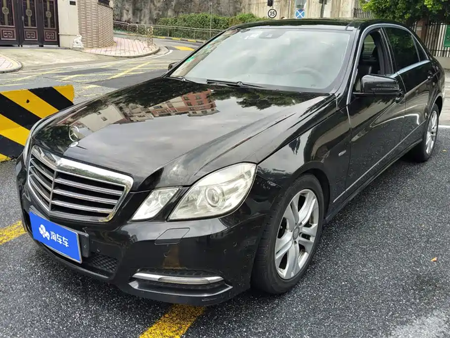 Mercedes-Benz E-Class 2012