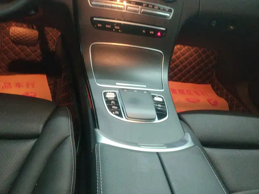 Mercedes-Benz C-Class 2020 — фото 16