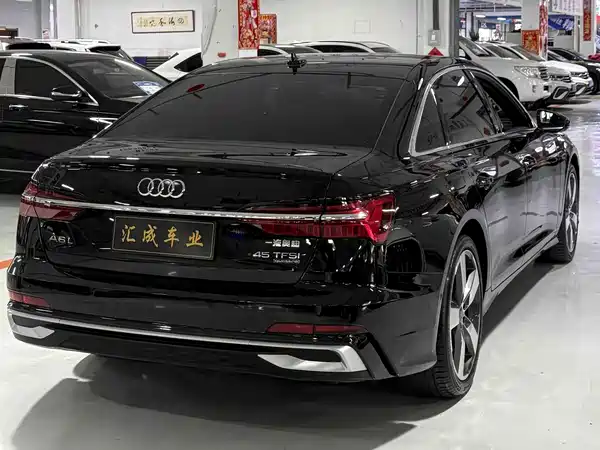 Audi A6L 2023