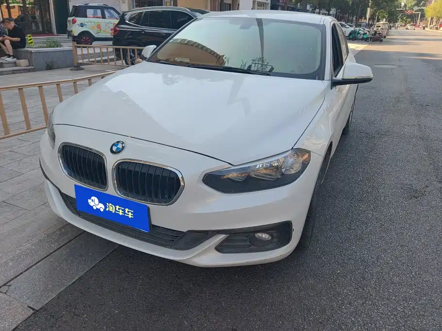 BMW 1 Series 2019