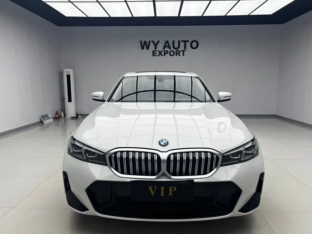 BMW 3 Series 2023