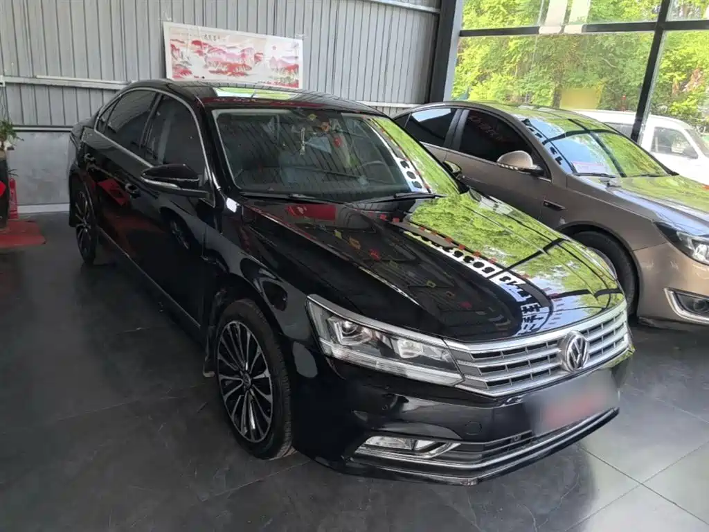 Volkswagen Passat 2017 — фото 4