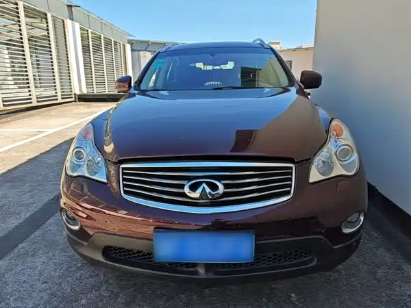 Infiniti QX50 2015